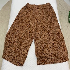 High waisted leopard print pants